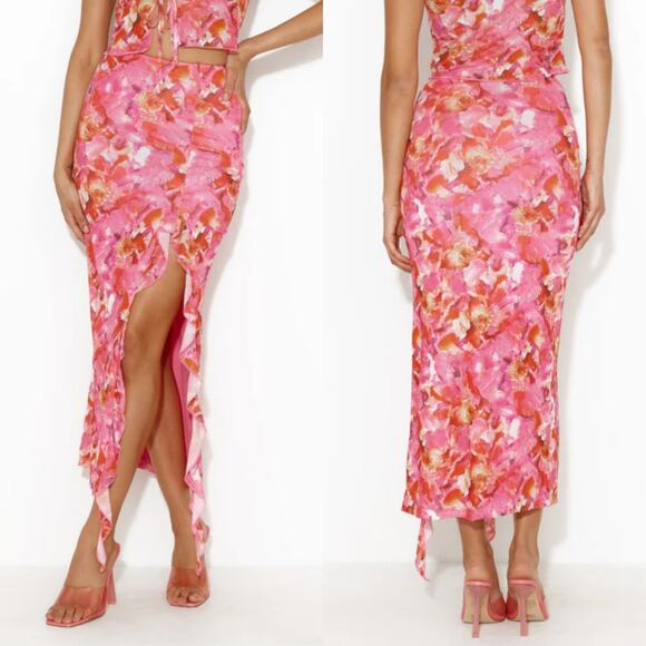 Hello Molly Dresses & Skirts - Hello Molly Quite The Love Pink Floral Maxi Mesh Dress Front Slit XL